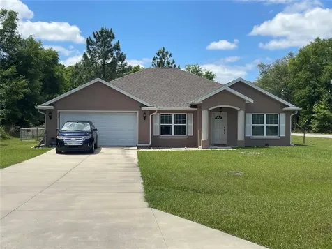 200 Fisher Road Ocklawaha FL 32179