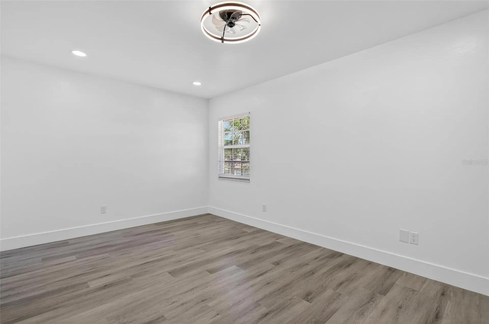 16 San Miguel Palm Coast FL 32137