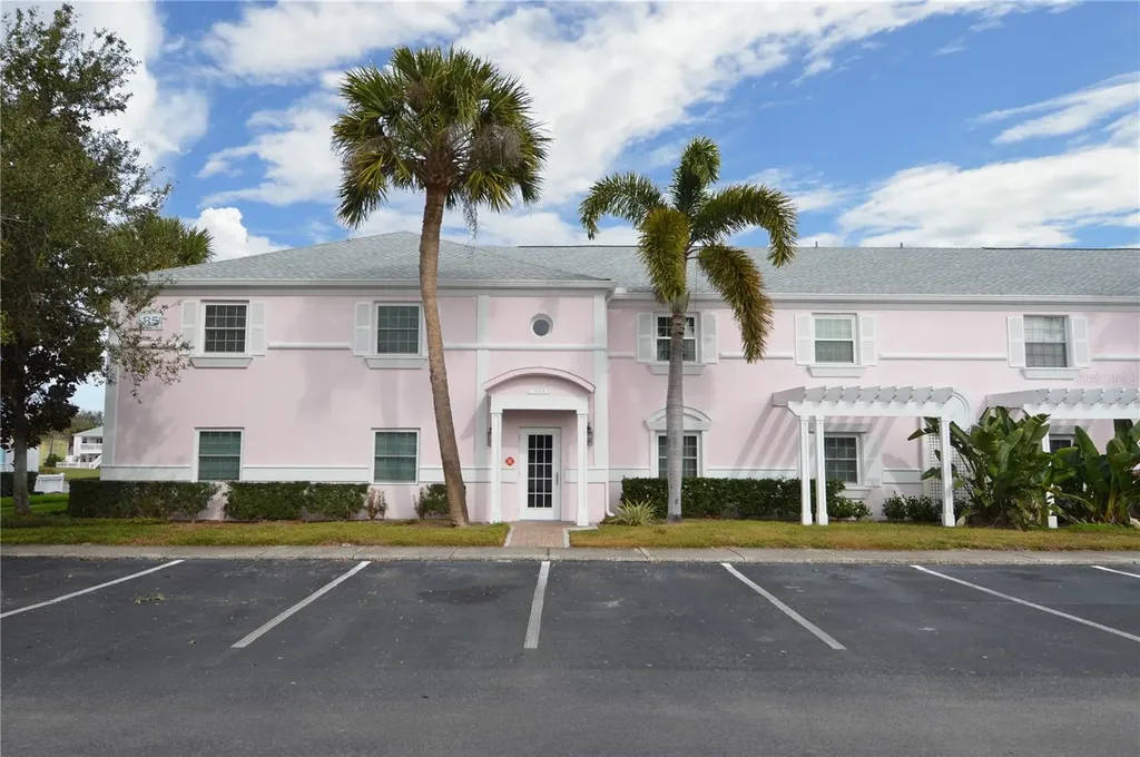 213 Seahorse Drive SE St Petersburg FL 33705