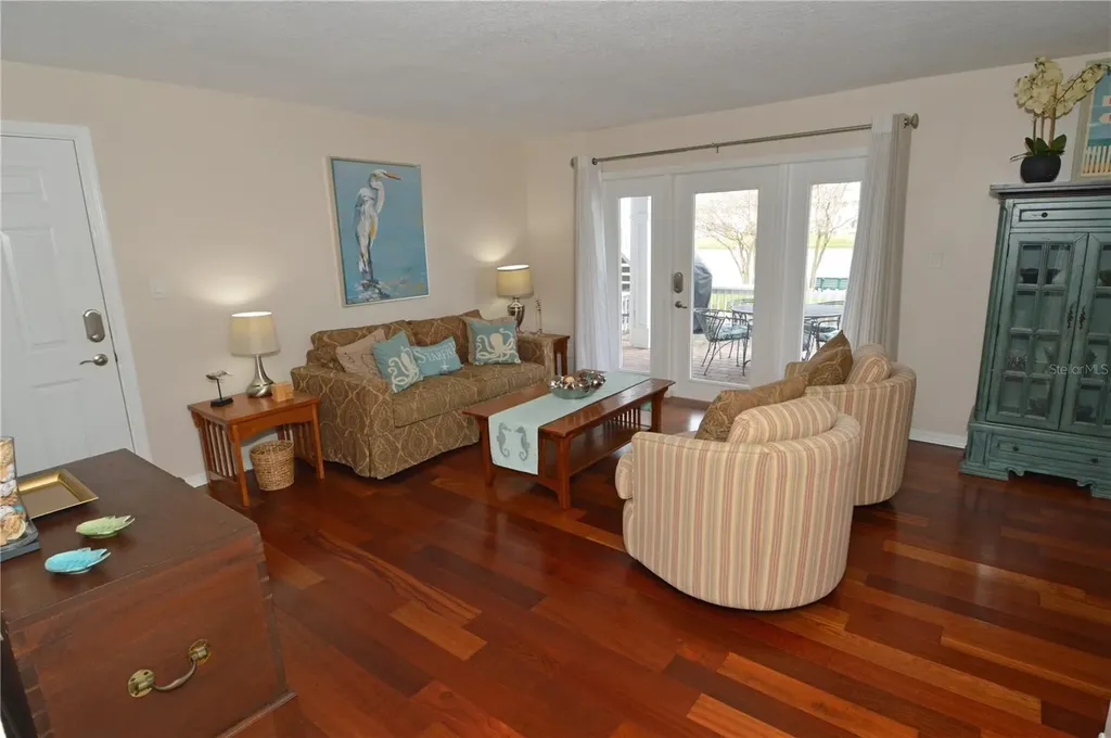 213 Seahorse Drive SE St Petersburg FL 33705