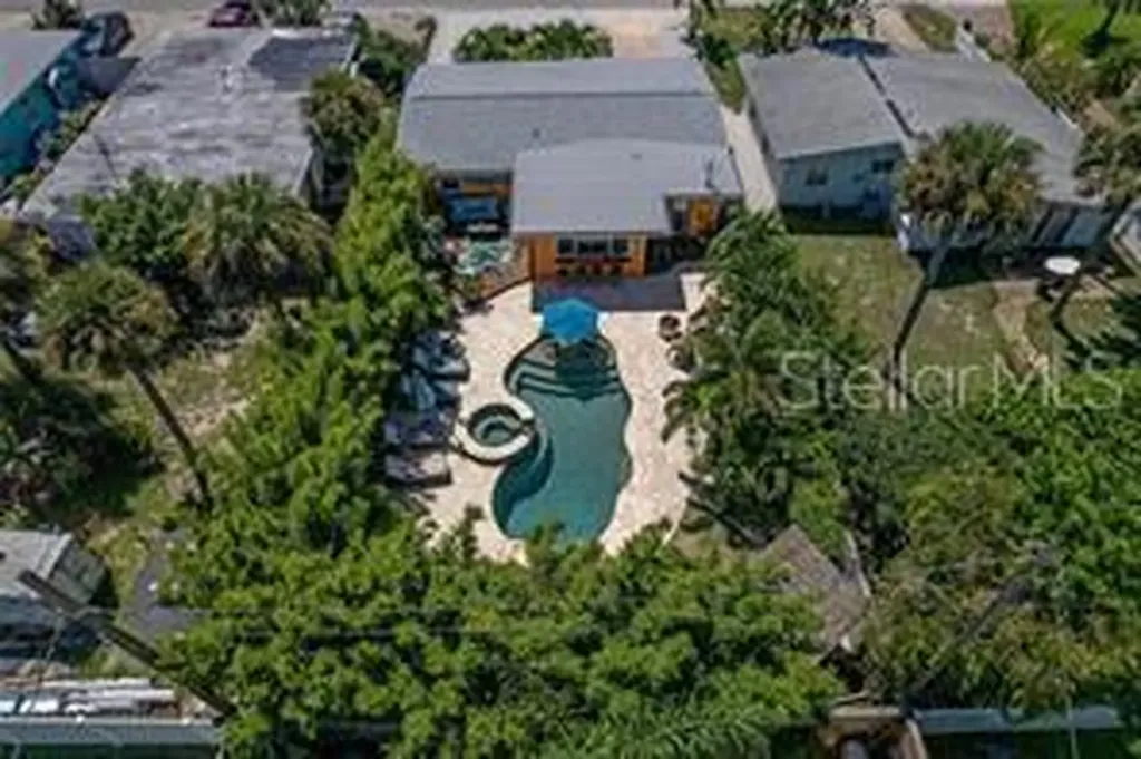 308 Normandy Avenue New Smyrna Beach FL 32169