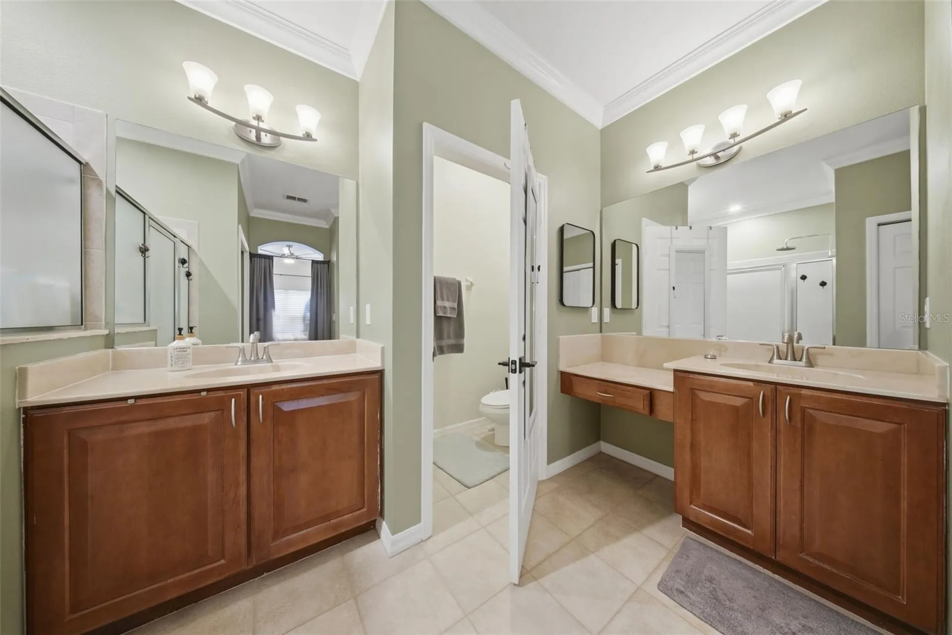 20115 Indian Rosewood Drive Tampa FL 33647