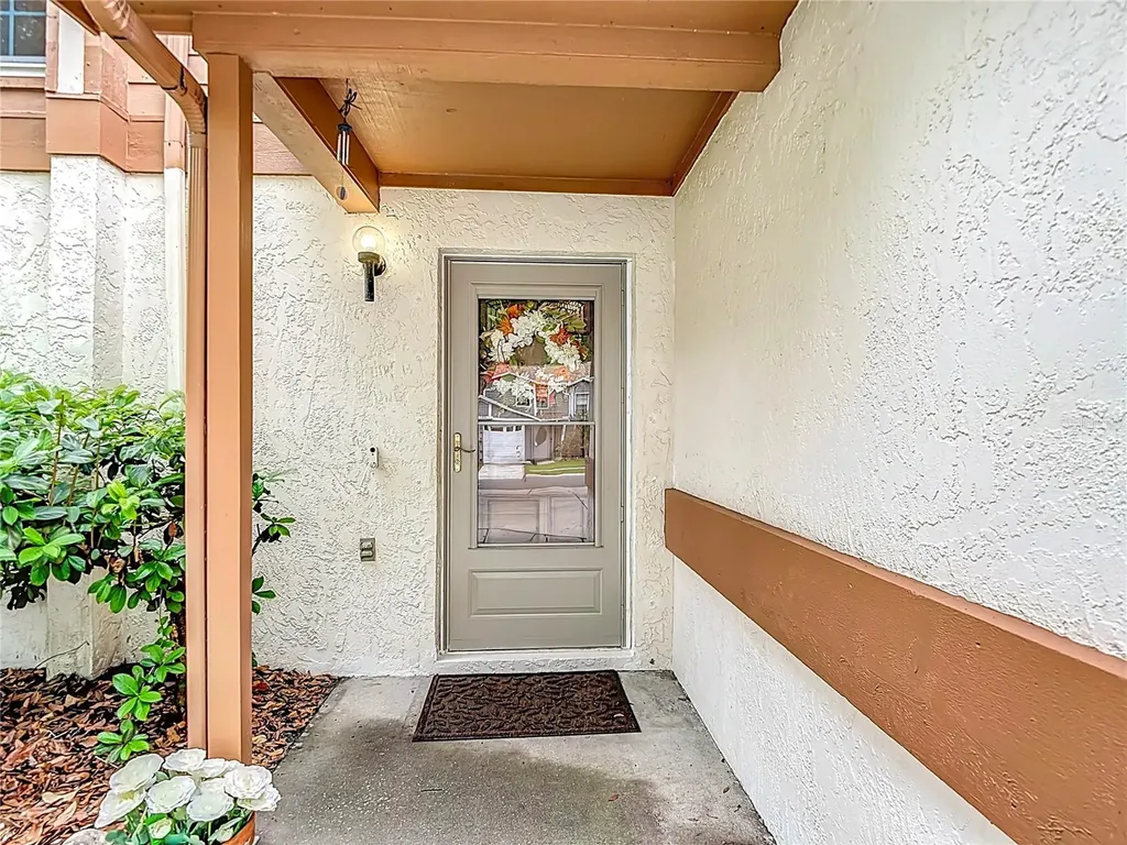 16851 Le Clare Shores Drive Tampa FL 33624