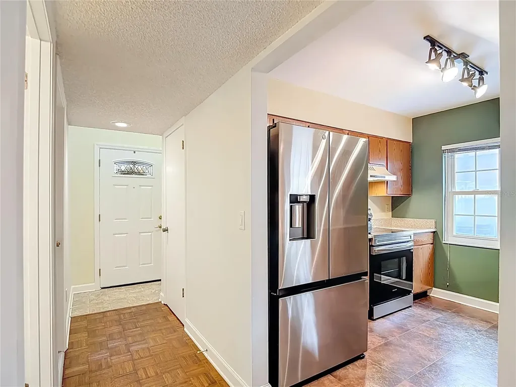 16851 Le Clare Shores Drive Tampa FL 33624