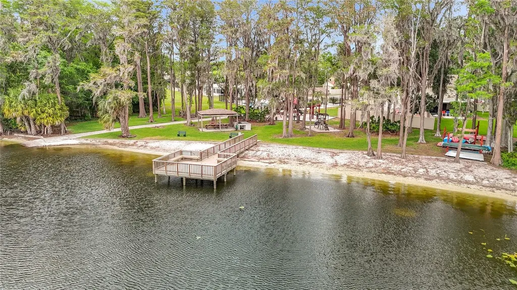 16851 Le Clare Shores Drive Tampa FL 33624