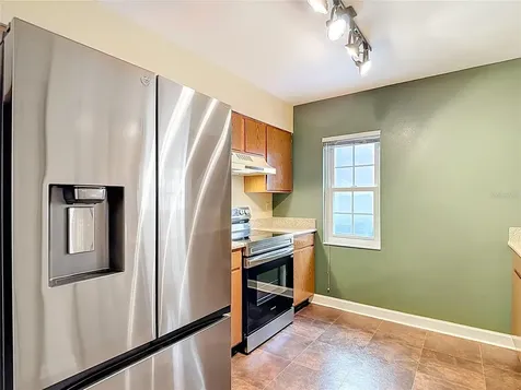 16851 Le Clare Shores Drive Tampa FL 33624