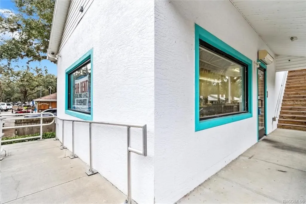 10460 W New York Street Homosassa FL 34448