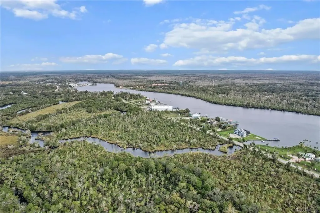 10460 W New York Street Homosassa FL 34448