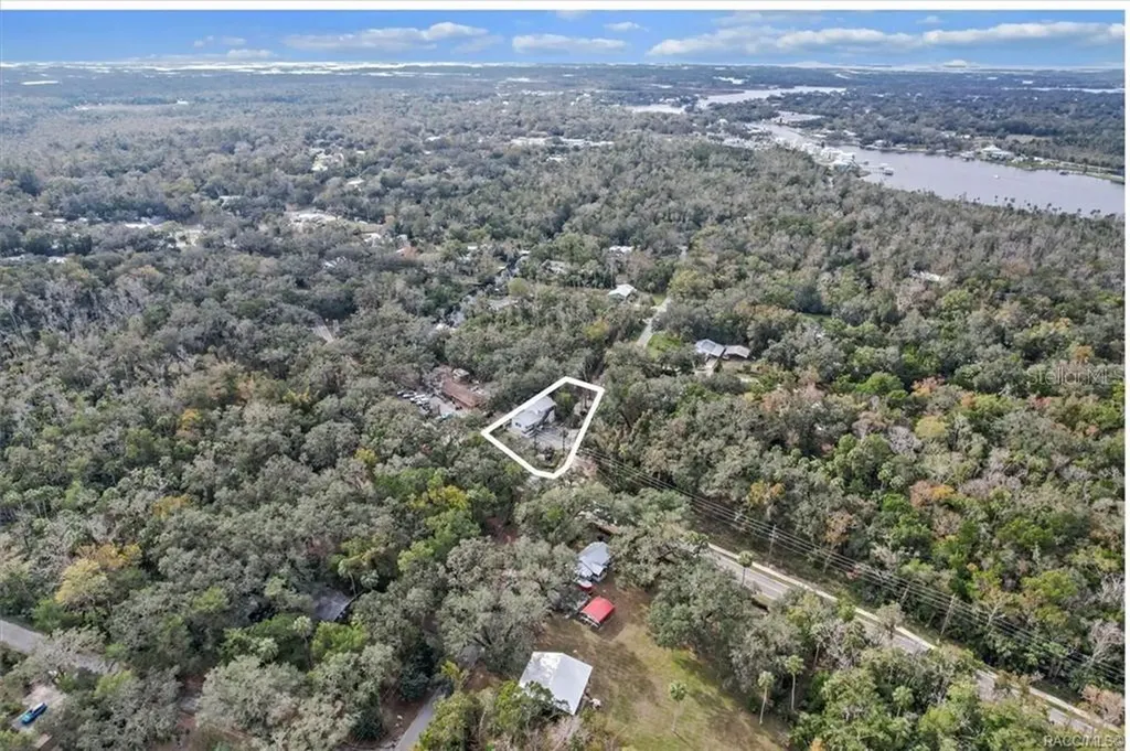 10460 W New York Street Homosassa FL 34448