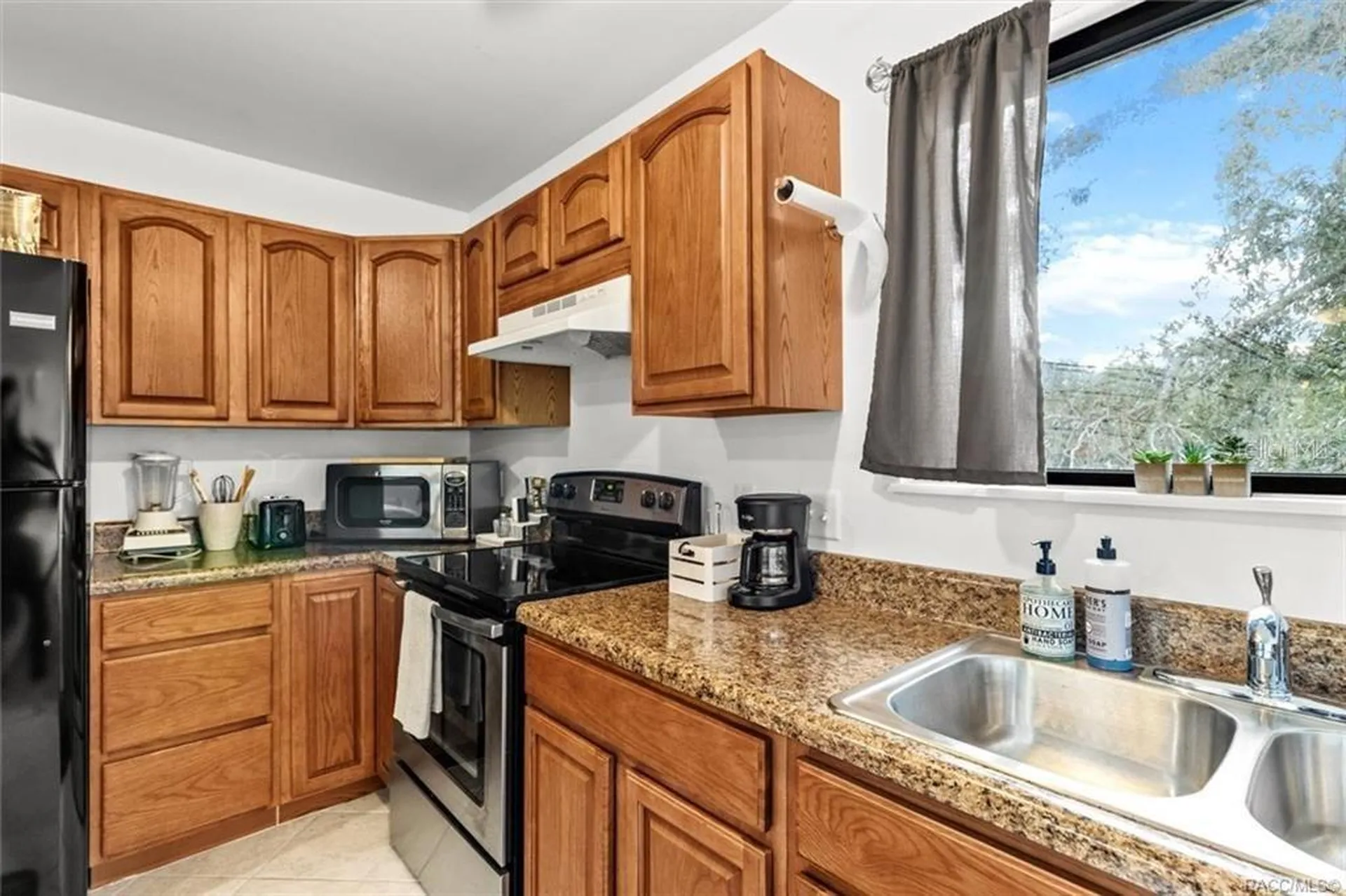 10460 W New York Street Homosassa FL 34448