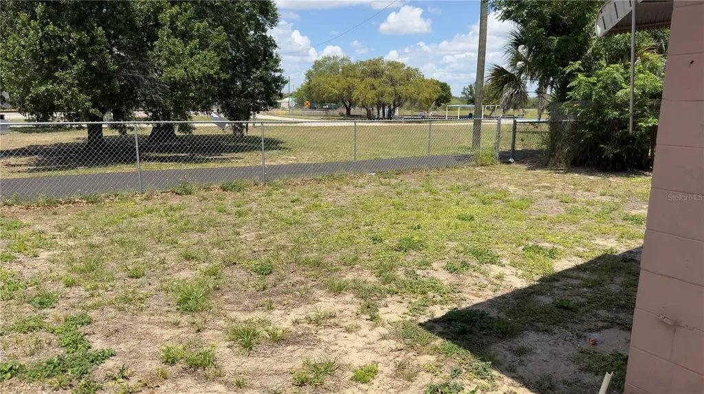 517 Harris Street Sebring FL 33870