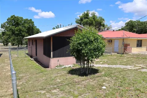 517 Harris Street Sebring FL 33870