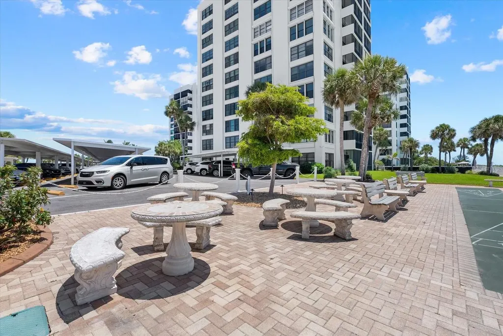 627 Alhambra Road Venice FL 34285