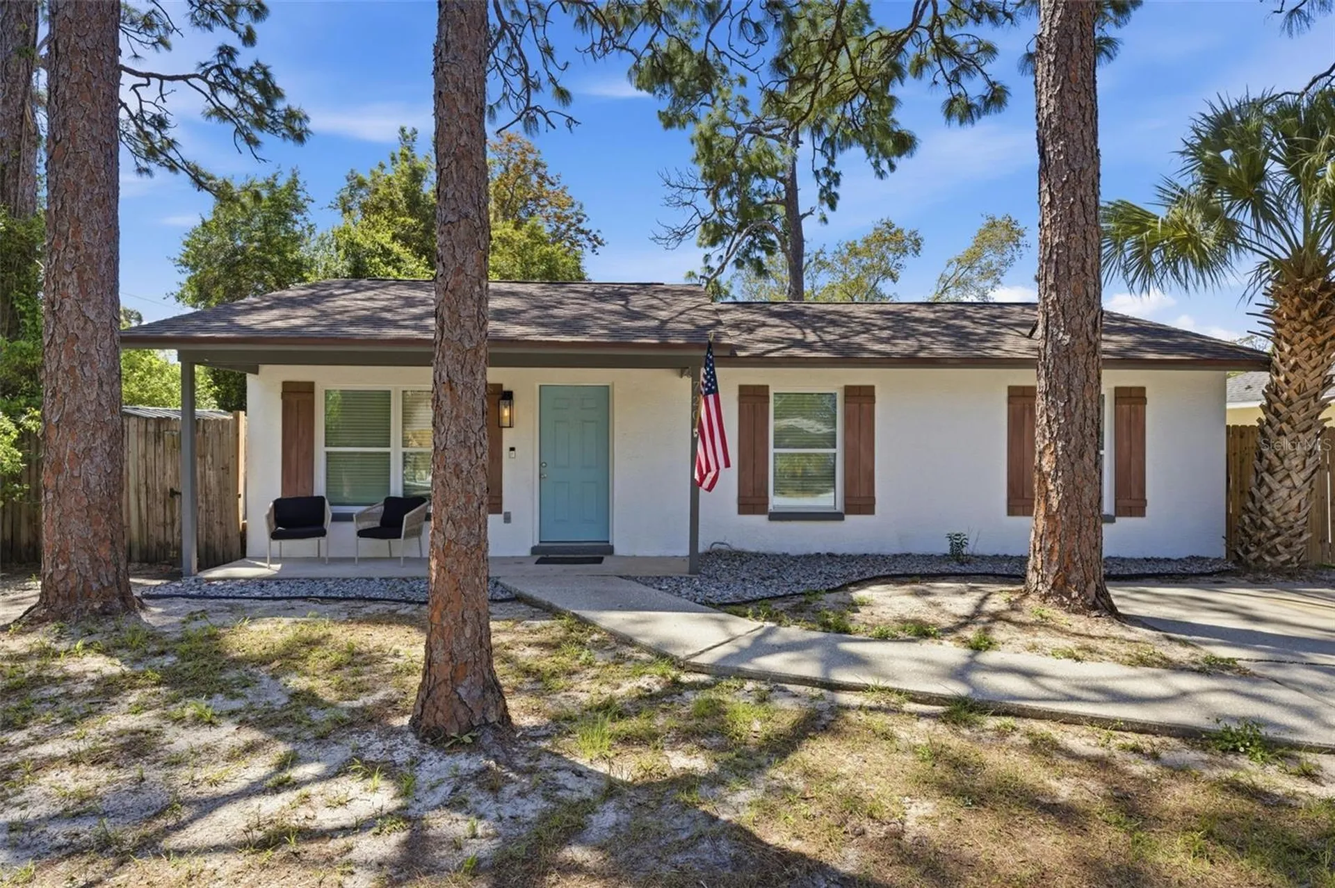 720 Locust Street Tarpon Springs FL 34689