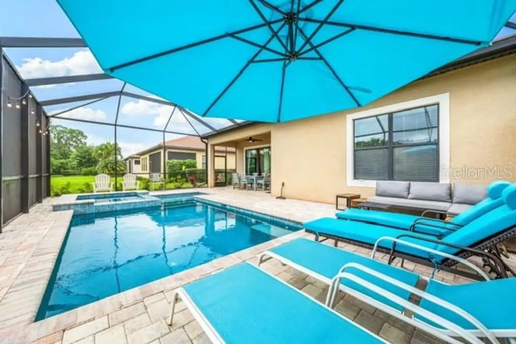 4653 Royal Dornoch Circle Bradenton FL 34211