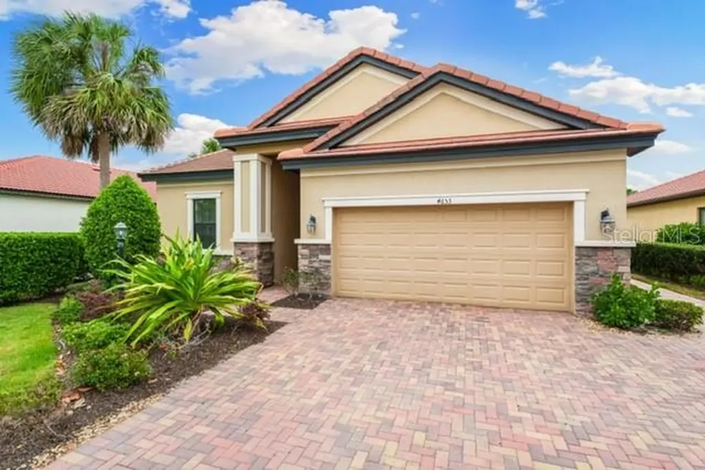 4653 Royal Dornoch Circle Bradenton FL 34211