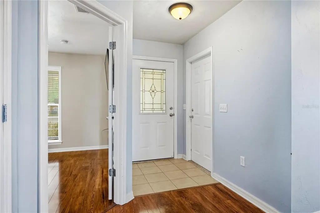 25488 NW 10th Avenue Newberry FL 32669