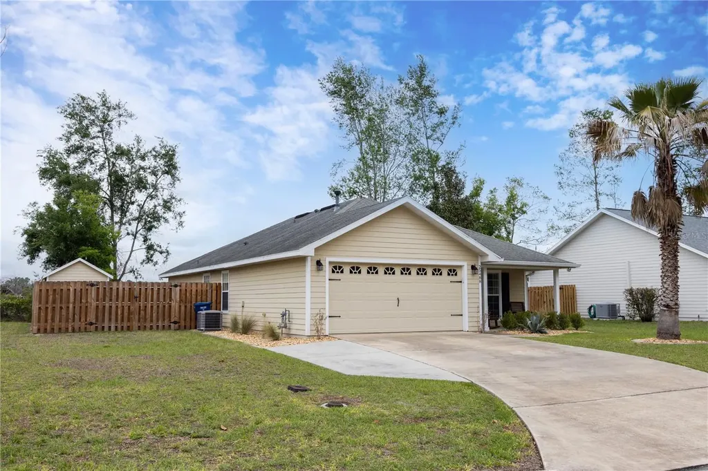 25488 NW 10th Avenue Newberry FL 32669