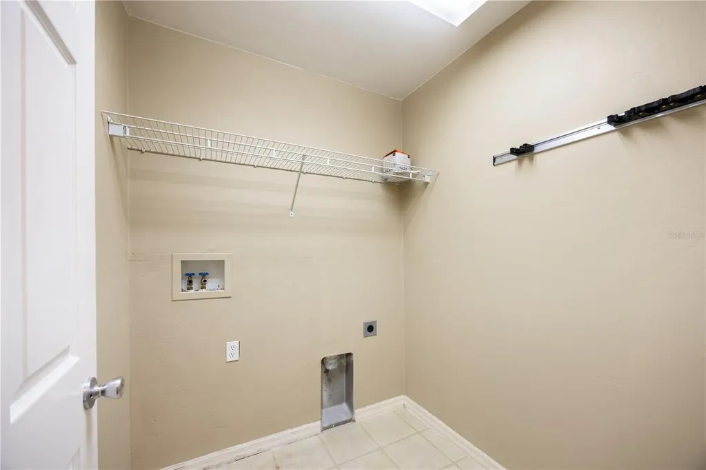 25488 NW 10th Avenue Newberry FL 32669