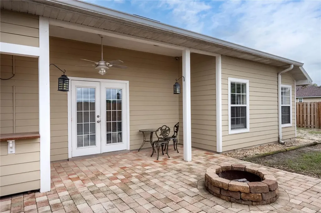 25488 NW 10th Avenue Newberry FL 32669