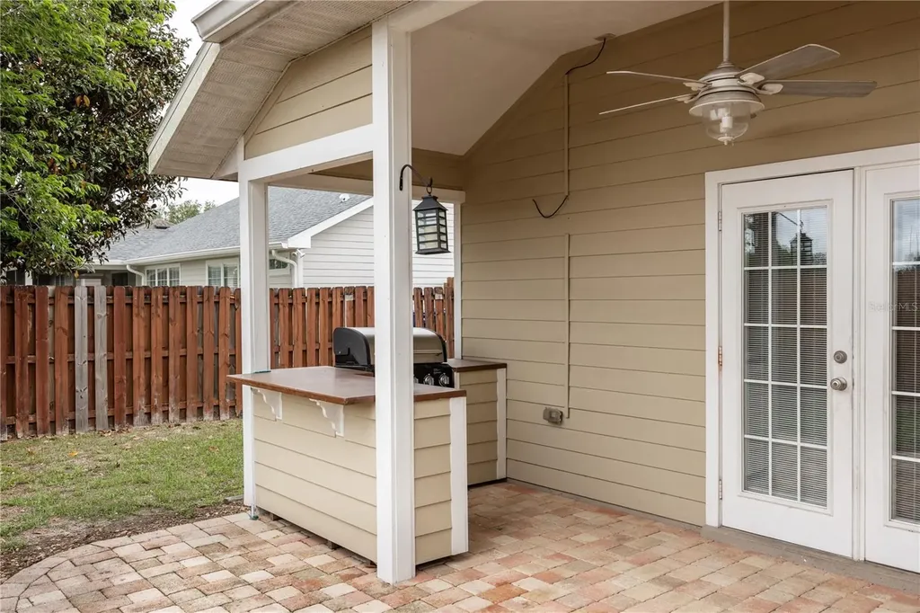 25488 NW 10th Avenue Newberry FL 32669