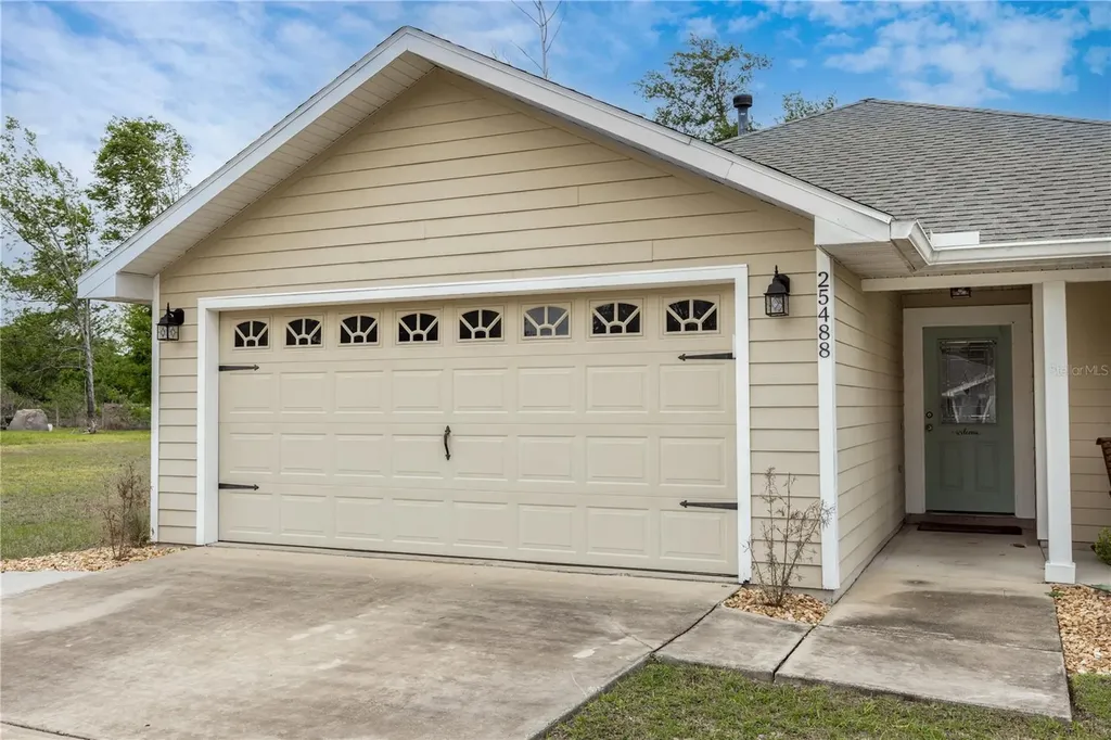 25488 NW 10th Avenue Newberry FL 32669
