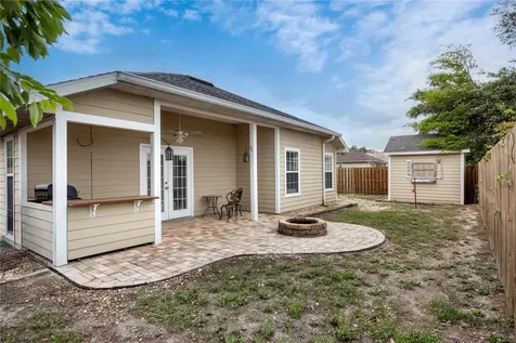 25488 NW 10th Avenue Newberry FL 32669