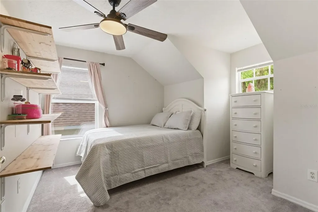 5805 Meadowpark Place Lithia FL 33547