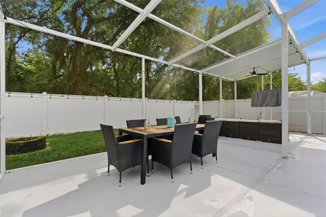5805 Meadowpark Place Lithia FL 33547
