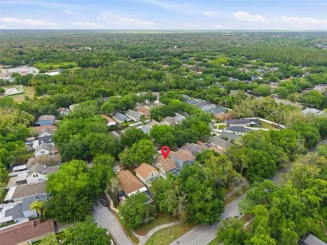 5805 Meadowpark Place Lithia FL 33547