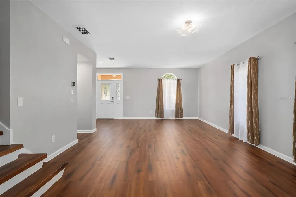 1555 Harrier Drive Orlando FL 32837