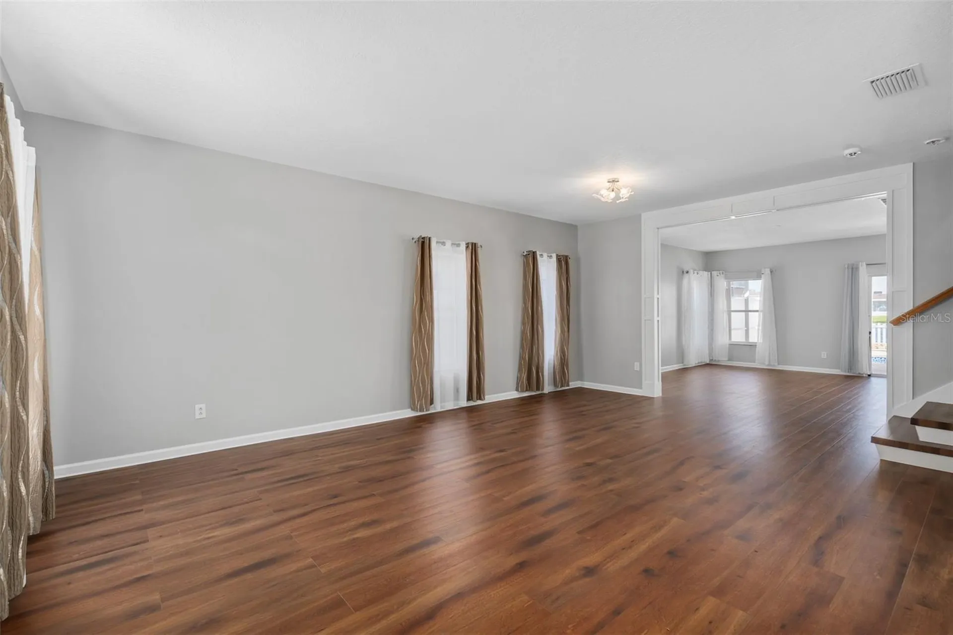 1555 Harrier Drive Orlando FL 32837