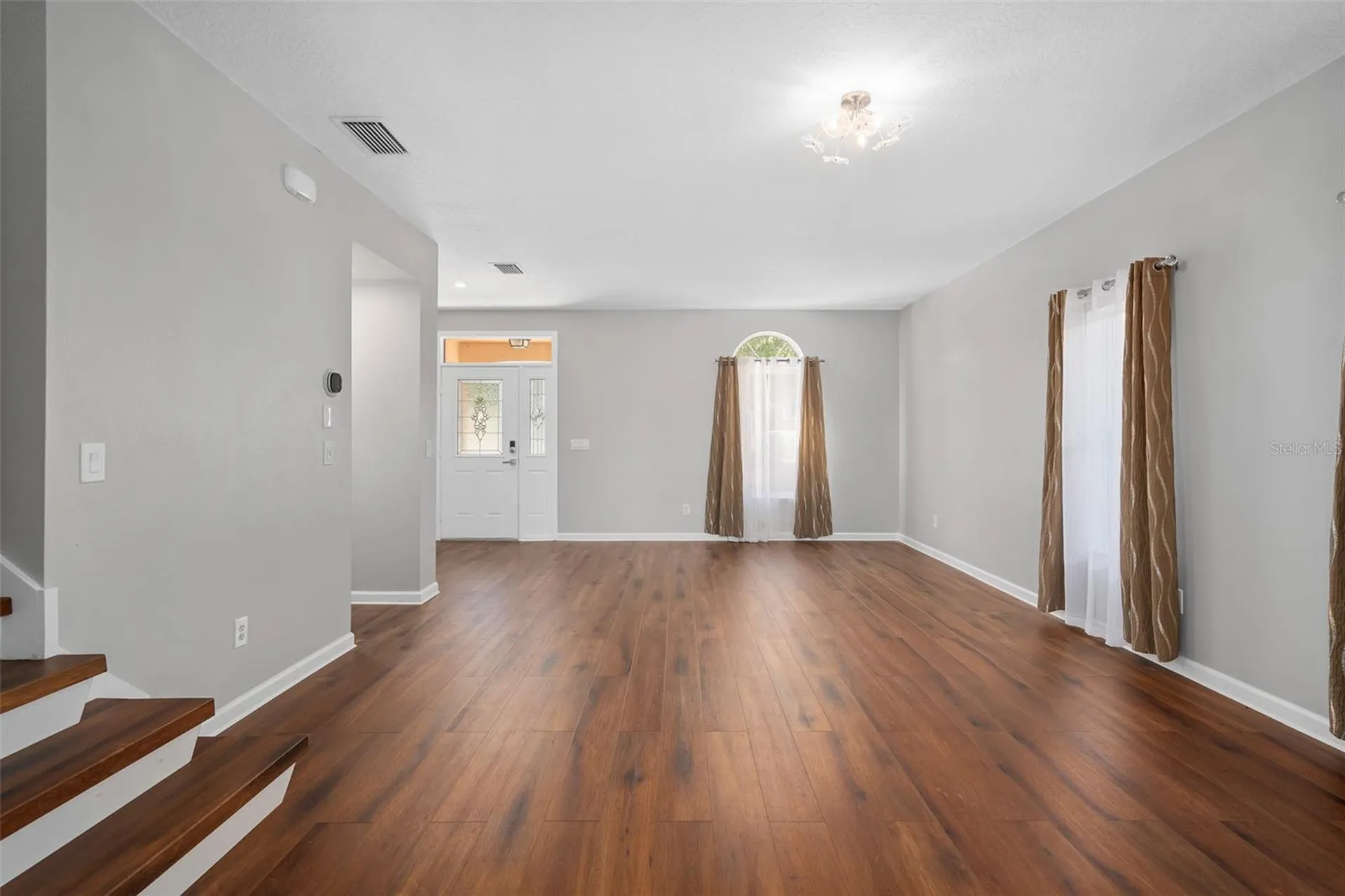 1555 Harrier Drive Orlando FL 32837