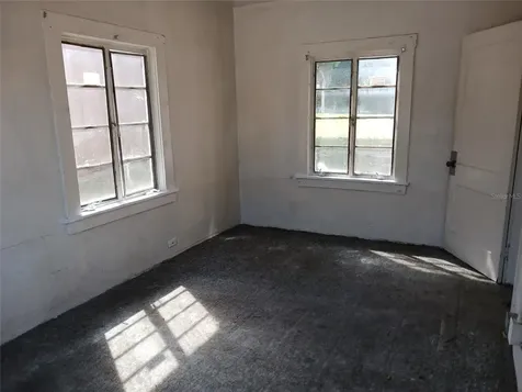 720 6th Street NW Winter Haven FL 33881