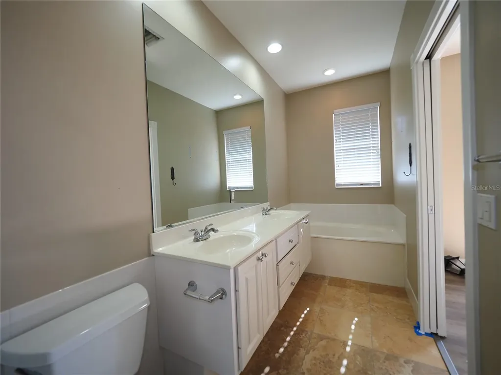 1649 Napoli Drive W Sarasota FL 34232
