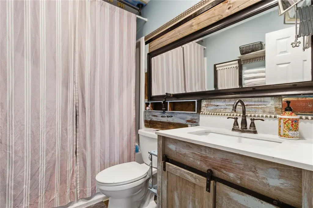4831 Fairfield Avenue S St Petersburg FL 33711