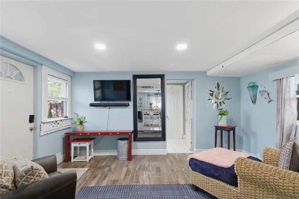 4831 Fairfield Avenue S St Petersburg FL 33711