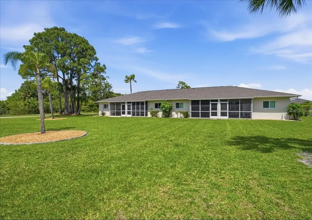 12538 SW Kingsway Circle Lake Suzy FL 34269