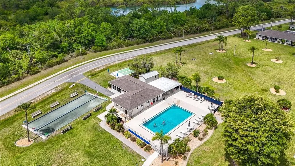 12538 SW Kingsway Circle Lake Suzy FL 34269