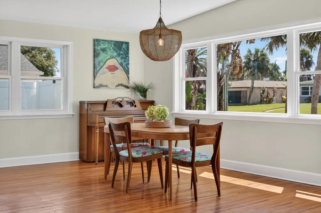 215 Ocean Terrace Ormond Beach FL 32176