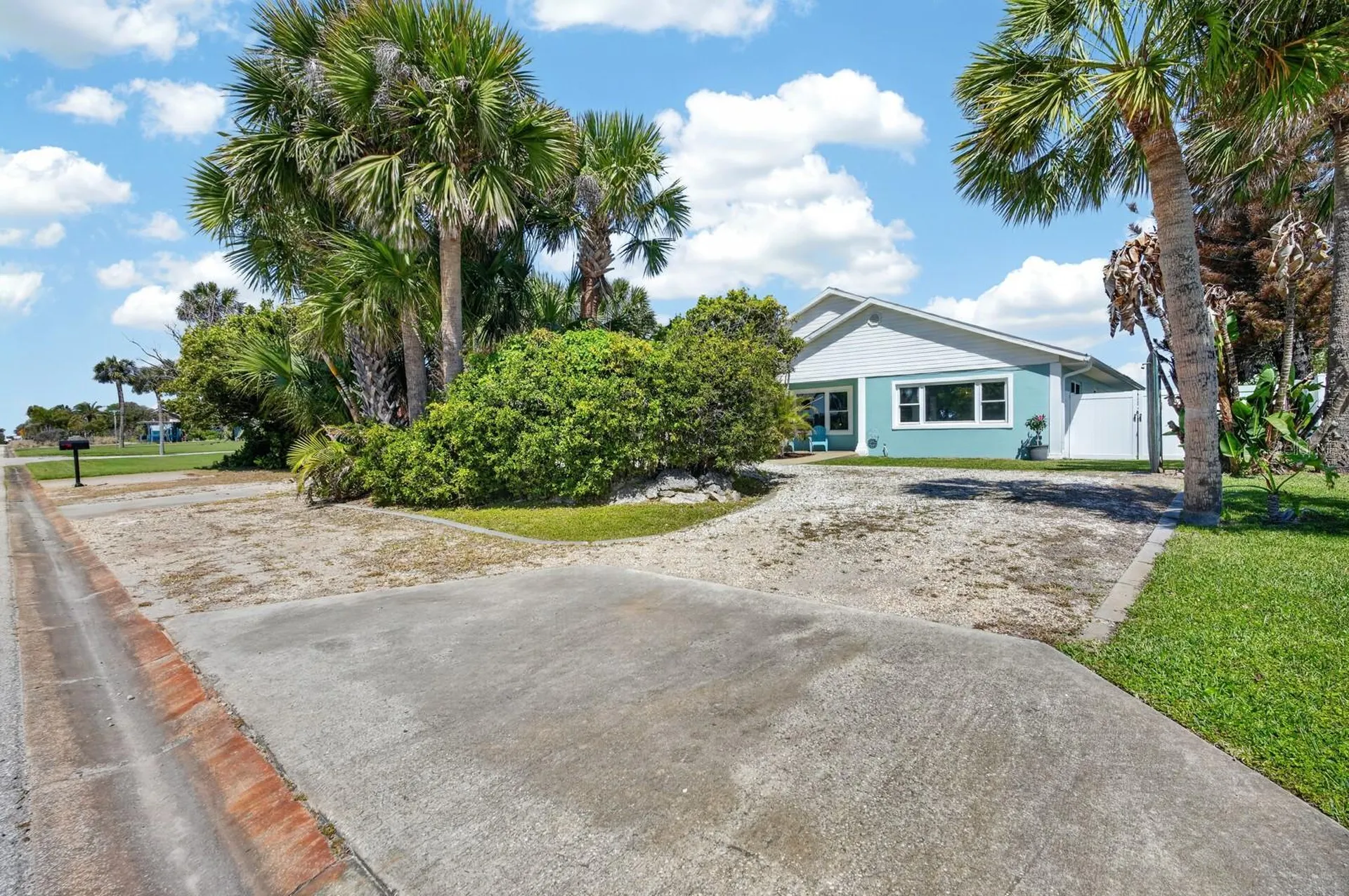 215 Ocean Terrace Ormond Beach FL 32176