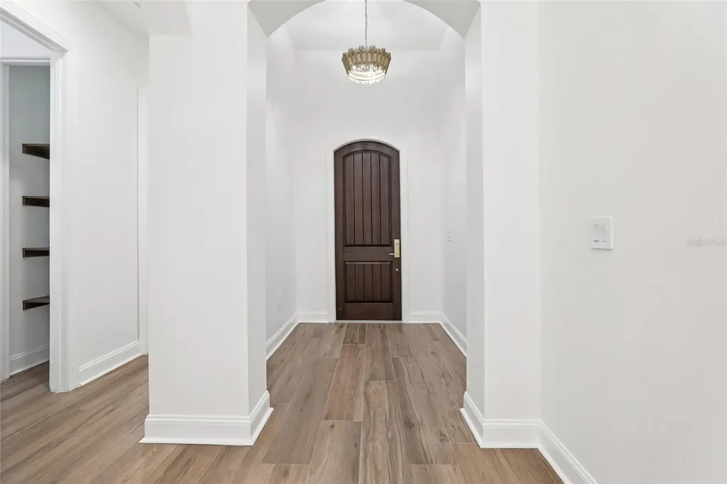 10409 Angel Oak Court Orlando FL 32836
