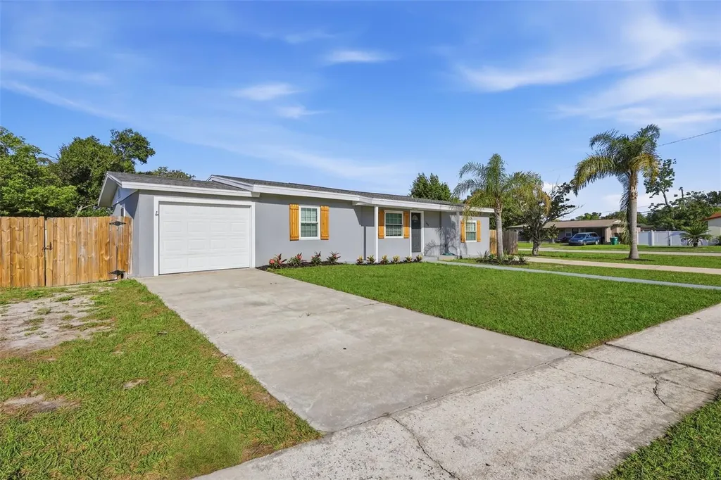 1454 Stillwater Avenue Deltona FL 32725