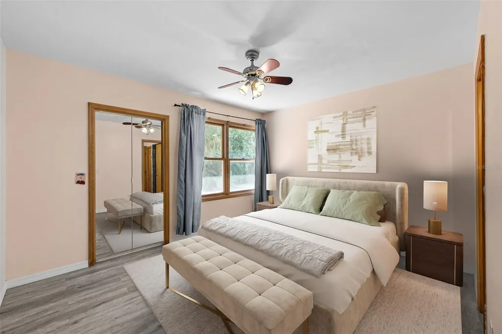 1550 Chateau Wood Drive Clearwater FL 33764