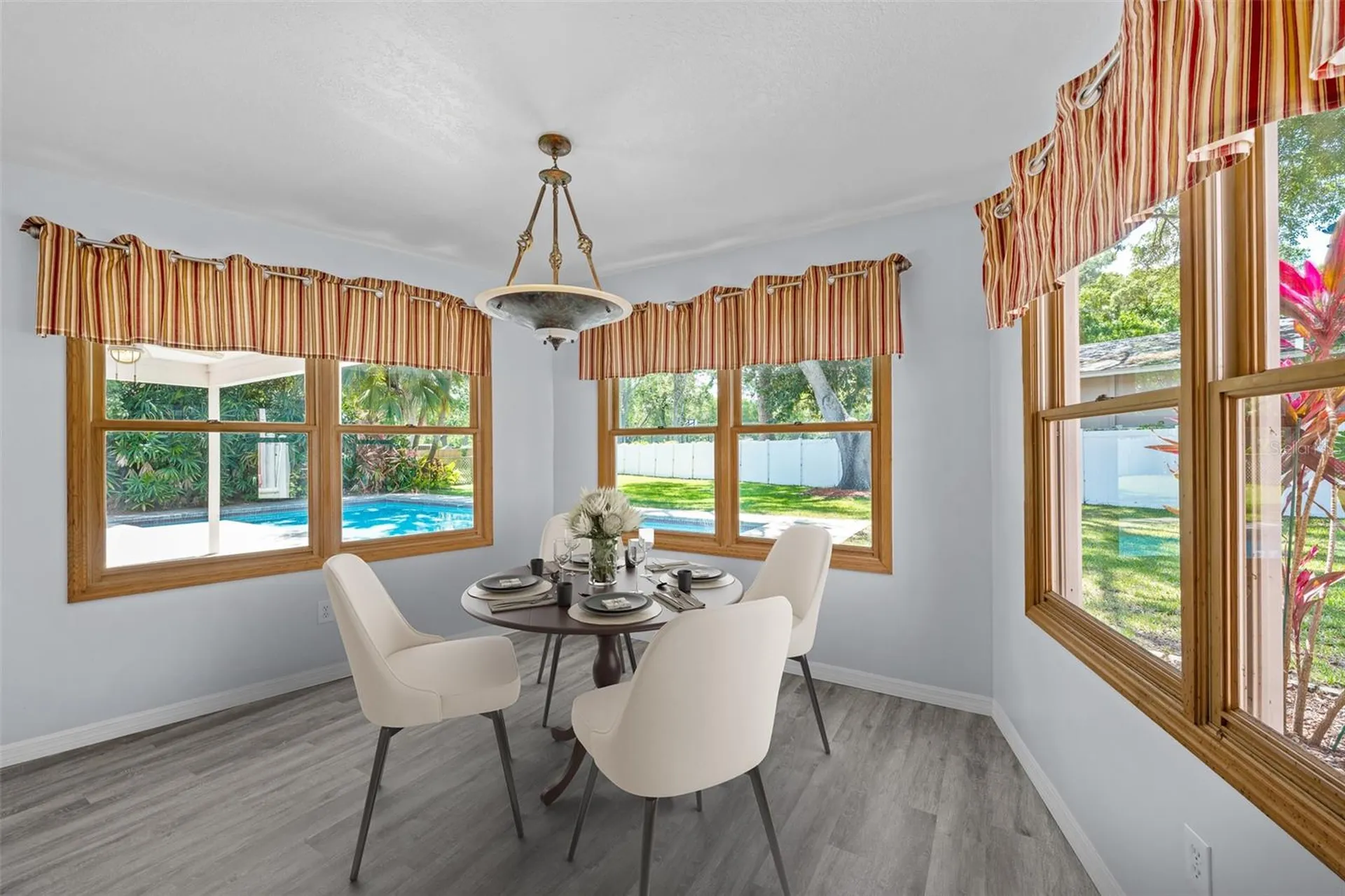 1550 Chateau Wood Drive Clearwater FL 33764