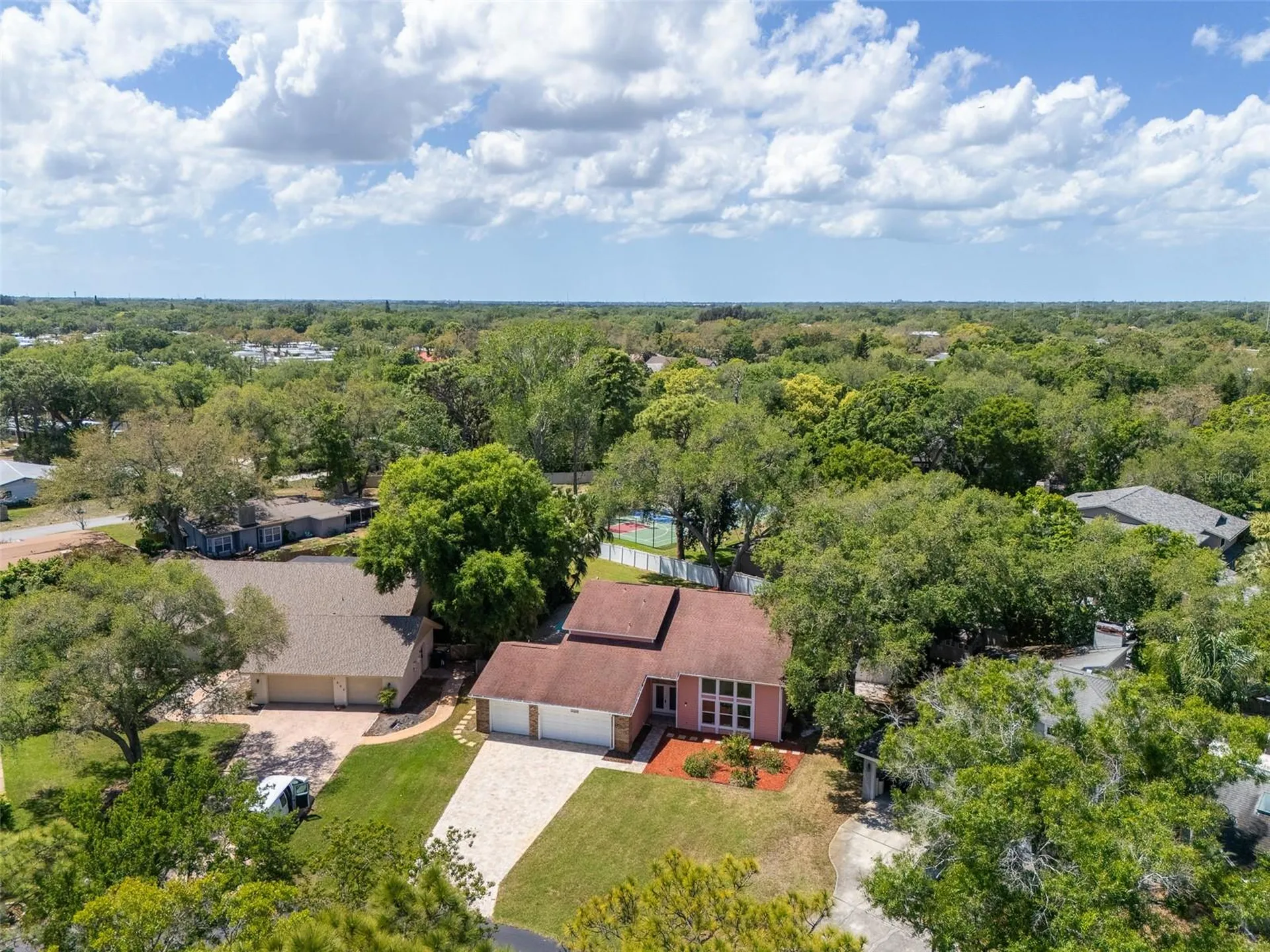 1550 Chateau Wood Drive Clearwater FL 33764
