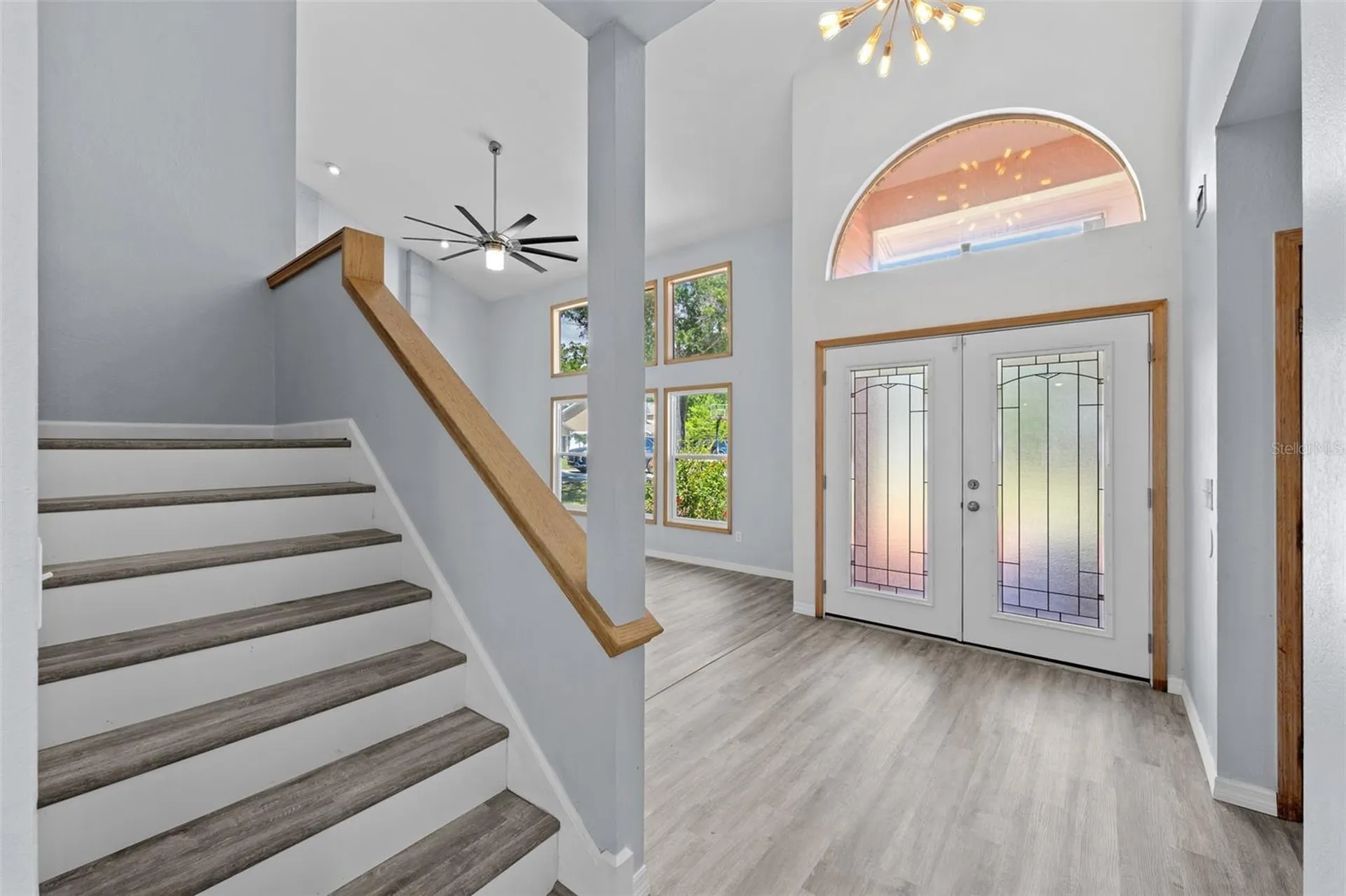 1550 Chateau Wood Drive Clearwater FL 33764