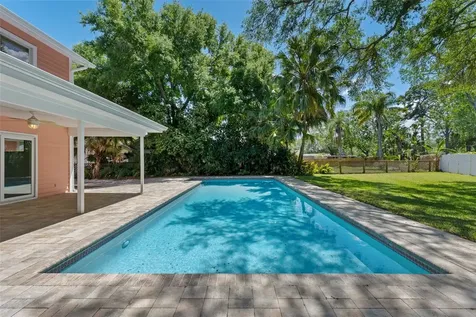 1550 Chateau Wood Drive Clearwater FL 33764