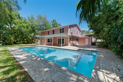 1550 Chateau Wood Drive Clearwater FL 33764