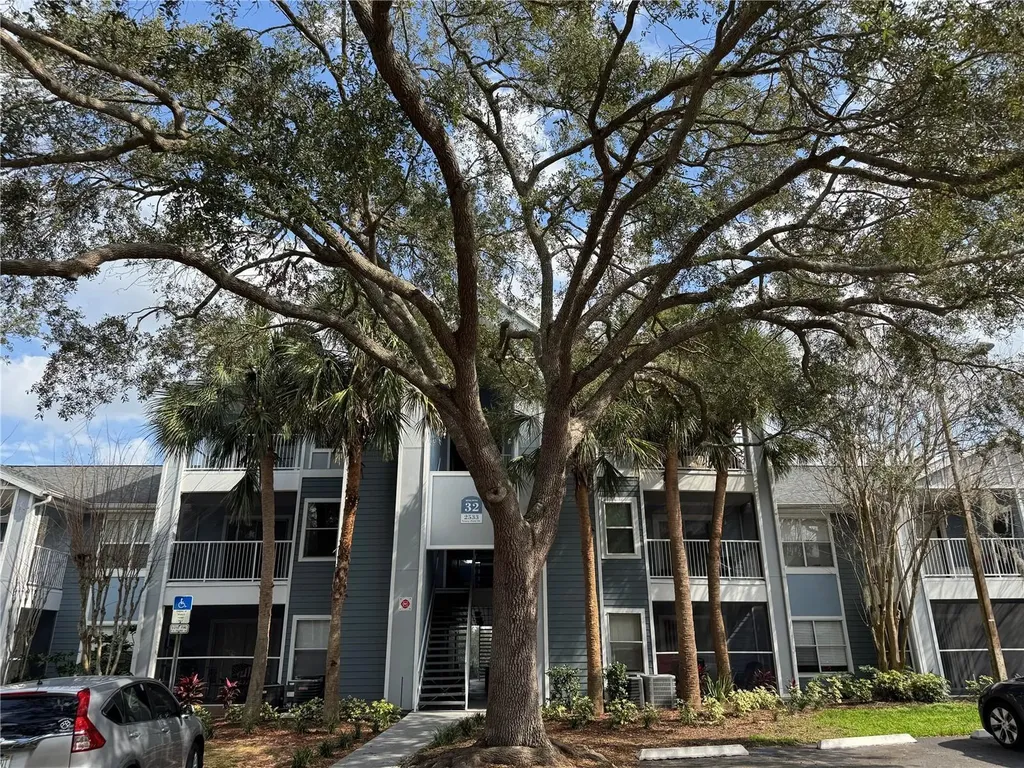 2533 Grassy Point Drive Lake Mary FL 32746